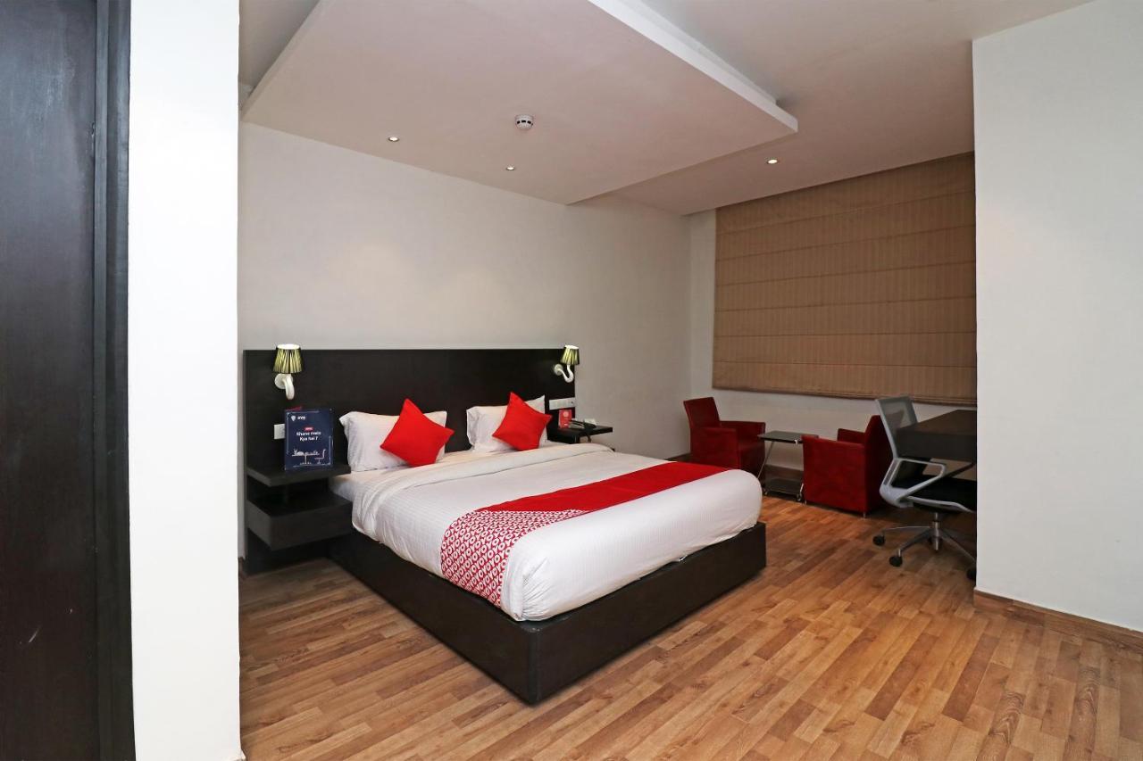 Capital O 19296 Joy Inn & Suites Bhiwadi Экстерьер фото